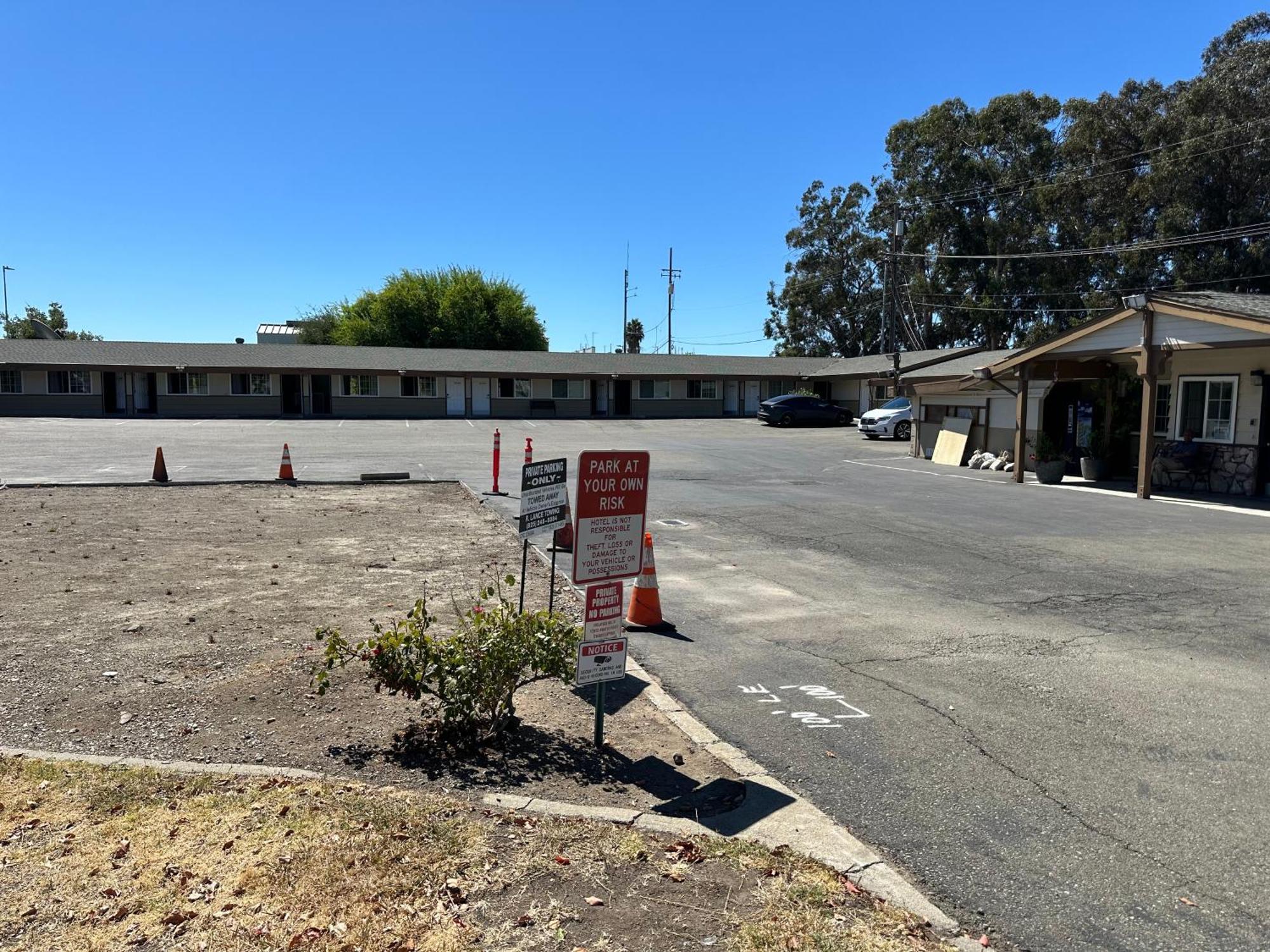 Sands Motel Livermore Buitenkant foto