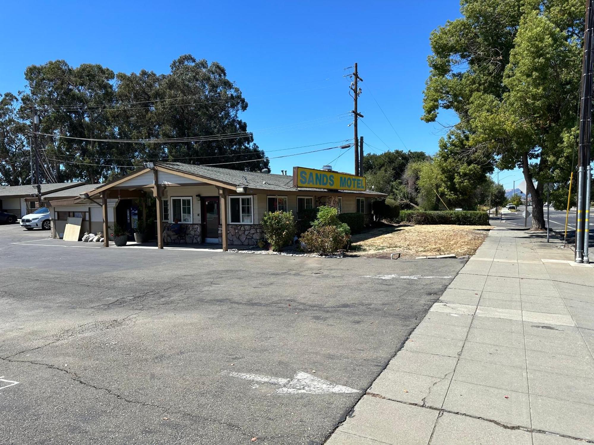 Sands Motel Livermore Buitenkant foto